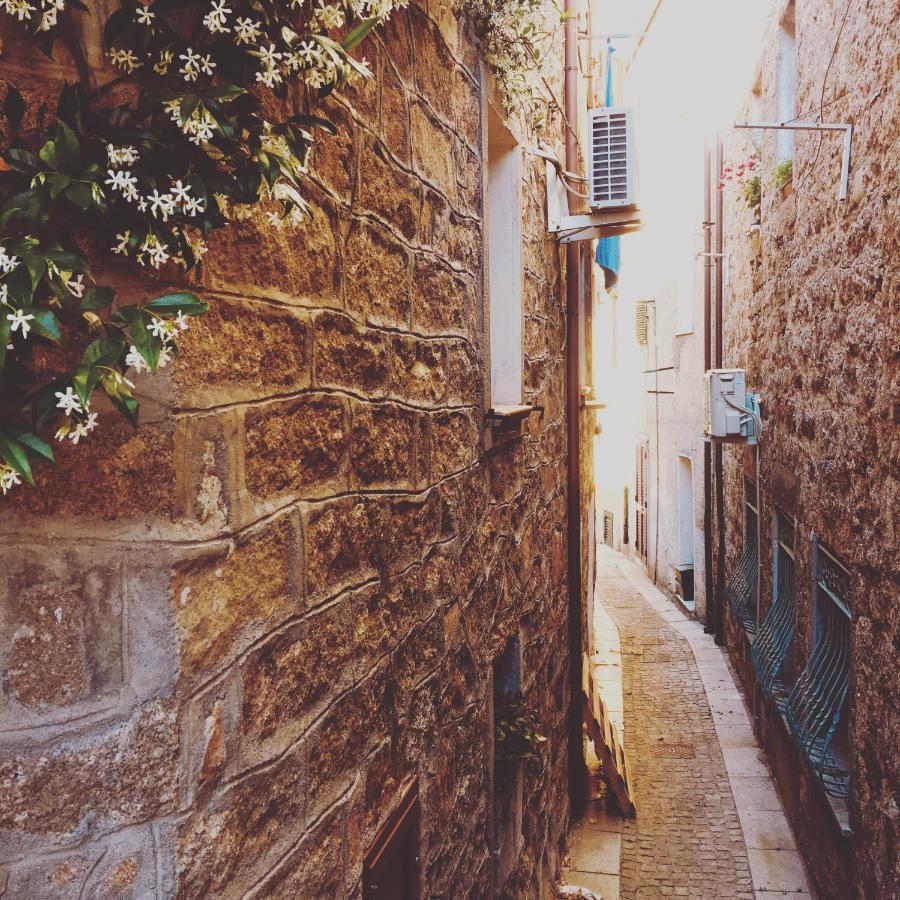 La Vecchia Posta B&B Calangianus Exterior photo